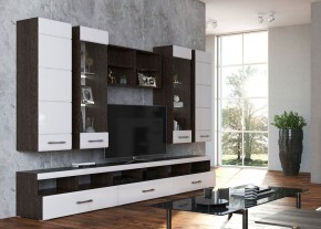 Фиеста №13 Комод глухой (Венге/Белый глянец) в Надыме - nadym.ok-mebel.com | фото 3