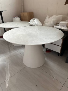 Стол LAURI 120 цвет #S-6 / светло-серый, ®DISAUR в Надыме - nadym.ok-mebel.com | фото 1