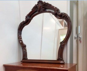 Зеркало в раме к кровати 1800, Ирина (08.250) орех в Надыме - nadym.ok-mebel.com | фото 1